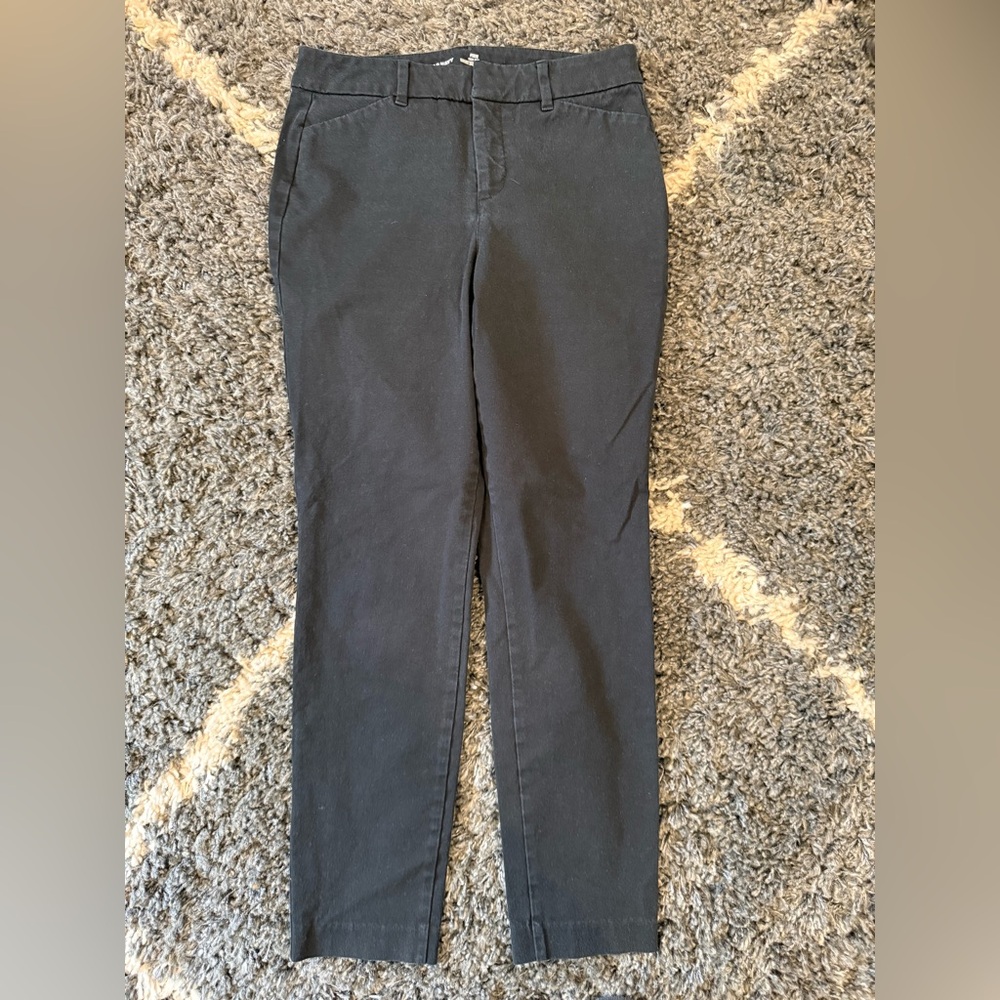 Old navy pixie pants‎ size 2 GUC